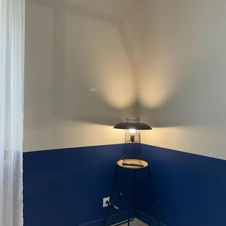 A Deux Pas De La Rochelle Apartment *